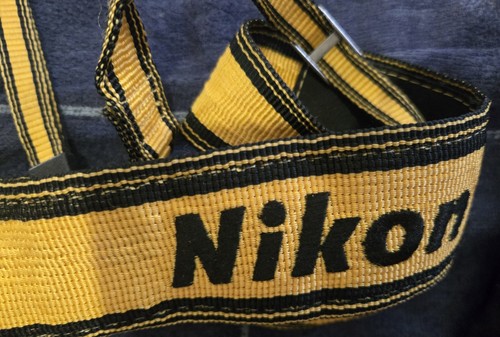 Nikon camera neck - nikon, shoulder