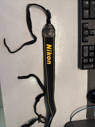 Nikon slr camera strap black - nikon,