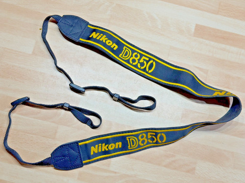 Nikon d850 black - nikon, black/yellow