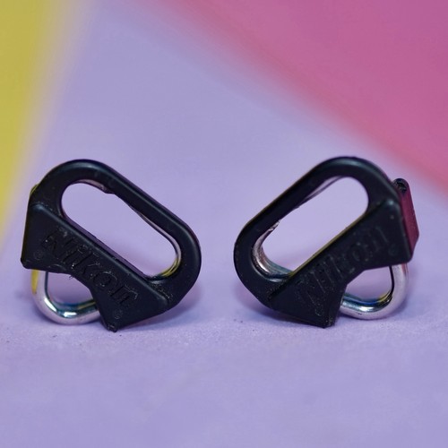 Nikon triangle chrome - 2,
