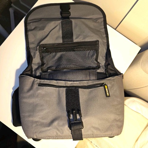 Official nikon camera bag grey - official,