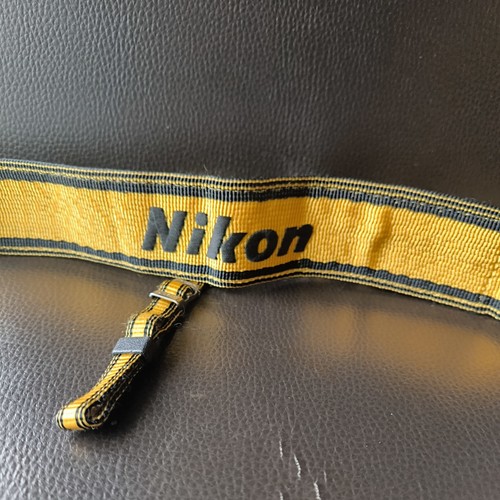 Nikon camera neck shoulder - nikon,
