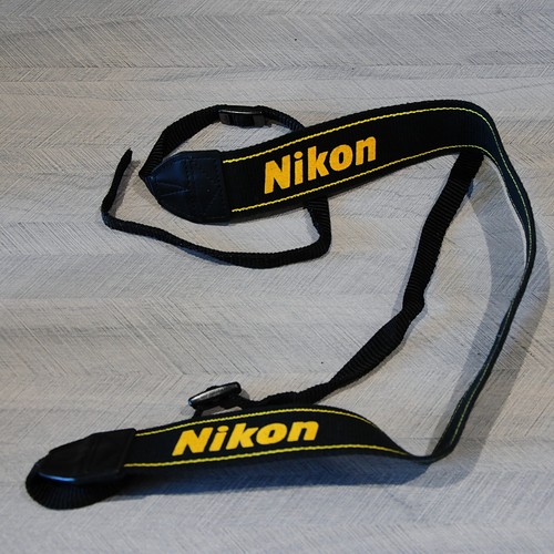 Genuine nikon camera strap - nikon,